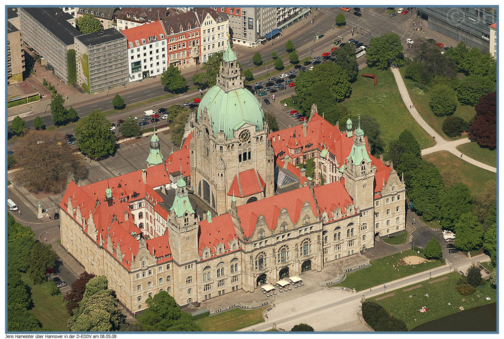 Rathaus.jpg