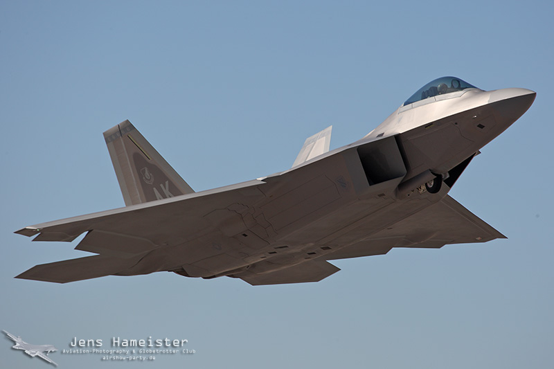06-4129_AK_F22A_1.jpg